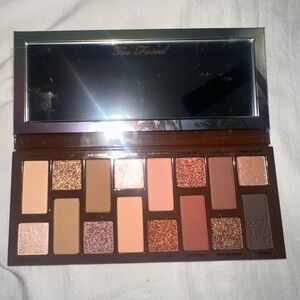 Too Faced Born This Way Sunset Stripped Palette